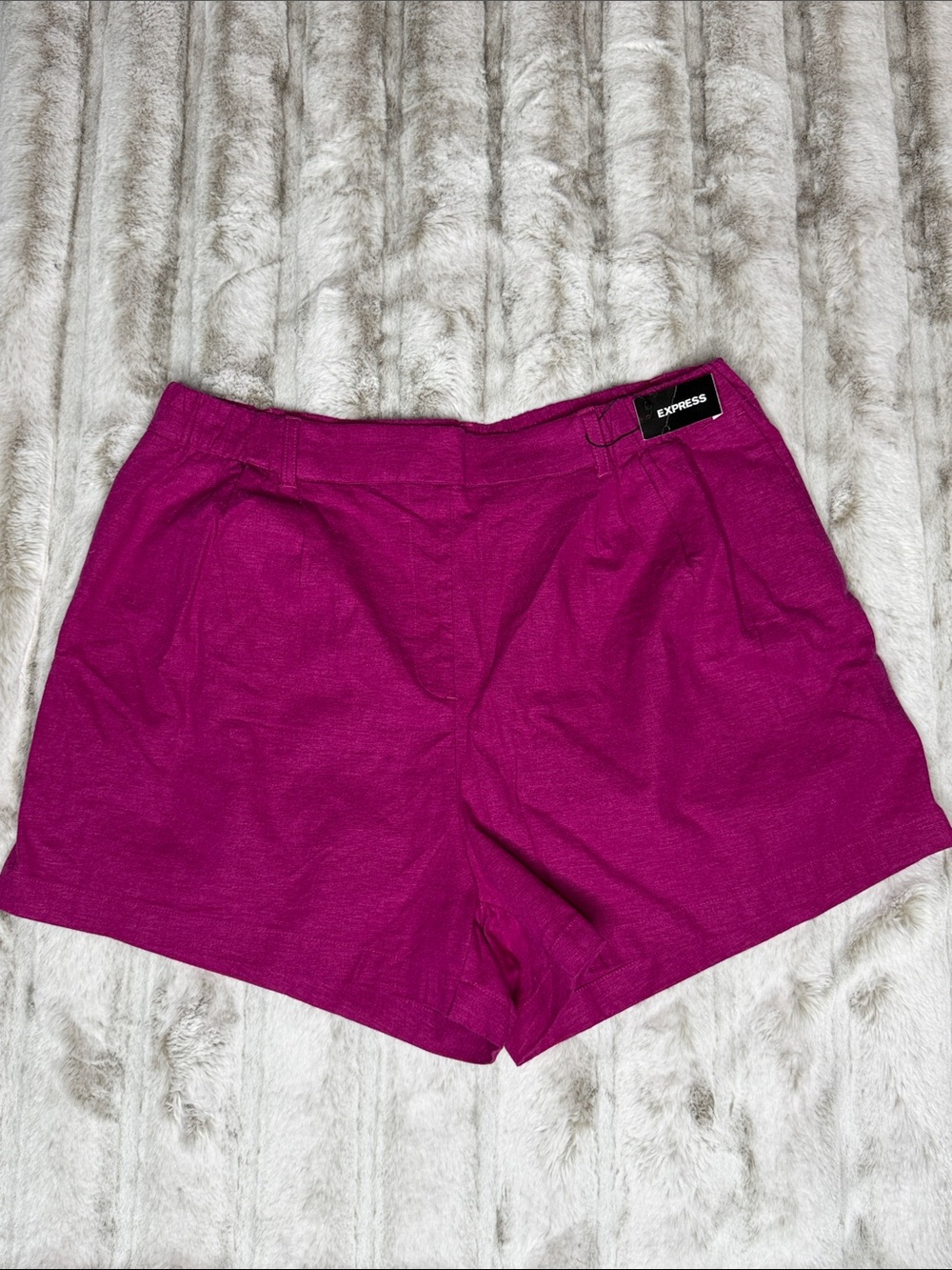 NWT Express linen High-Rise Tailored Shorts size Large